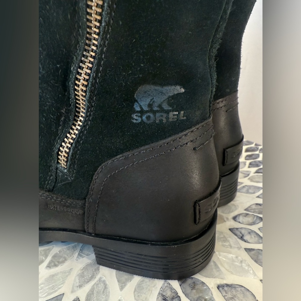 Sorel Emilie Foldover Women's Black shearling Winter snow Boots 9 - Picture 12 of 16